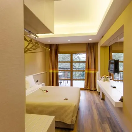 Te'dreri - Llogora Tourist Village 4* Dhermi