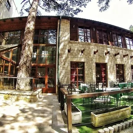 Te'dreri - Llogora Tourist Village אתר נופש 4*